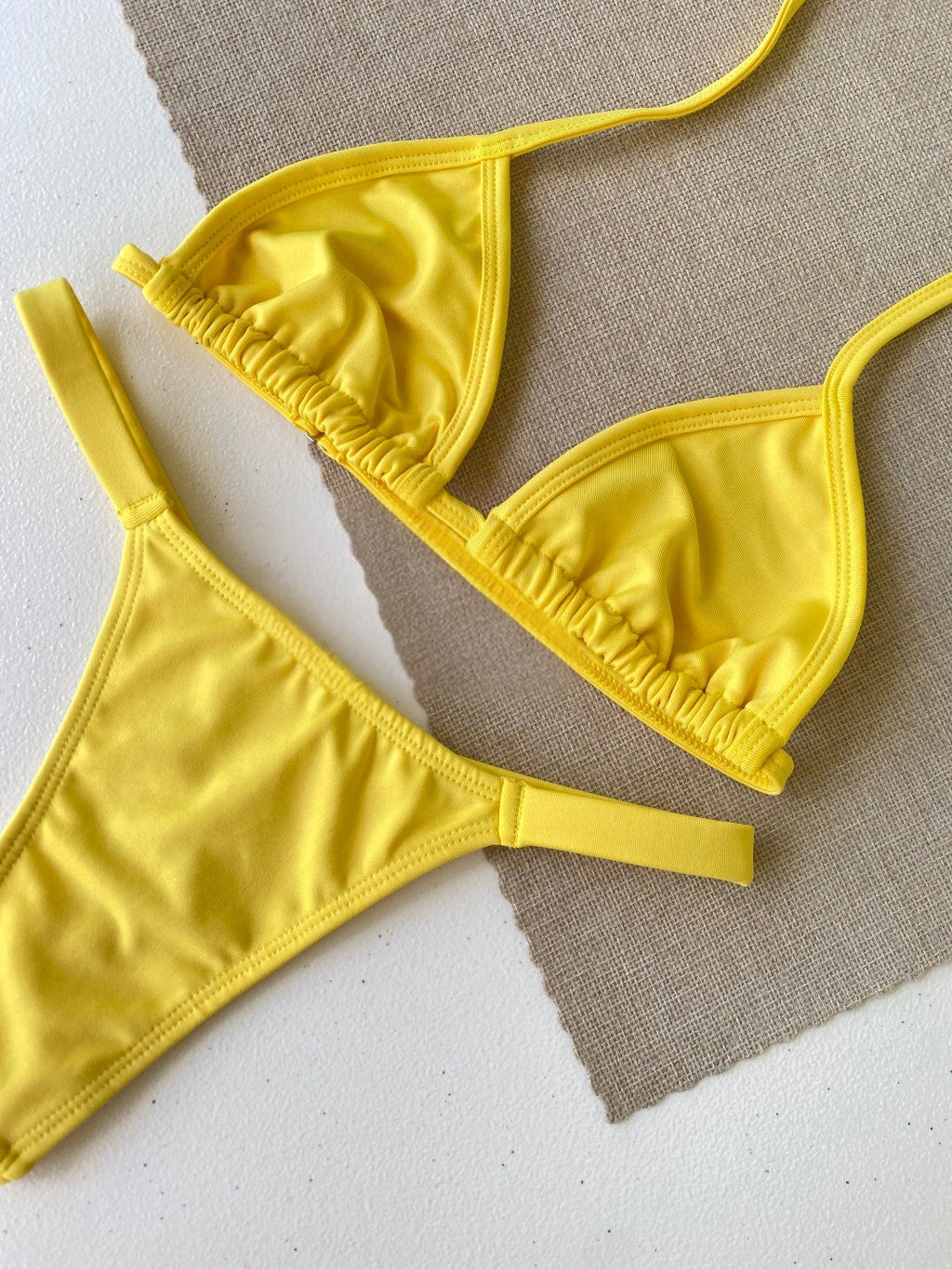 bikini fita de encaixe