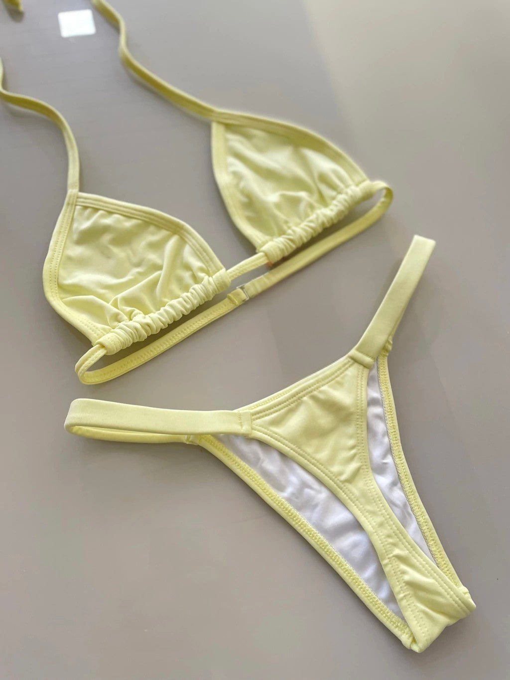 bikini fita de encaixe
