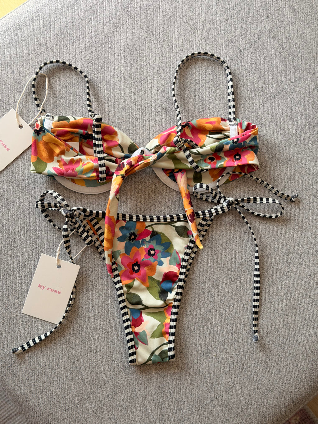 bikini butterfly fiori