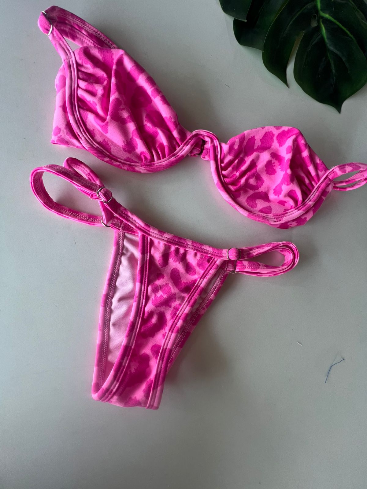 bikini butterfly padrão